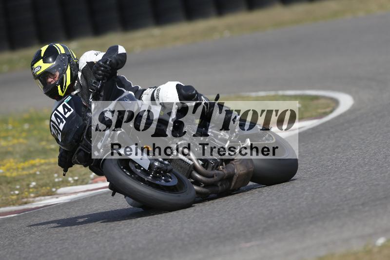/37 09.08.2026  Pluess Motosport ADR/Freies Fahren/444